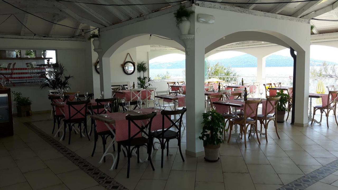 Belvedere Mobile Homes Seget Vranjica Esterno foto